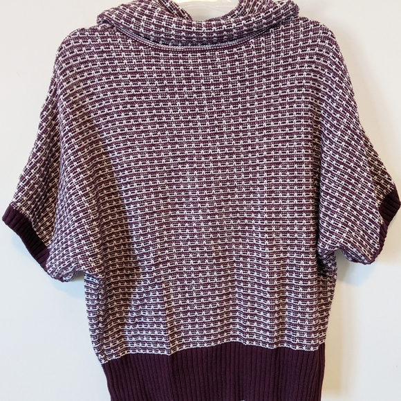 NORTHERN REFLECTIONS Cowl Neck Knitted Sweater - Picture 3 of 12